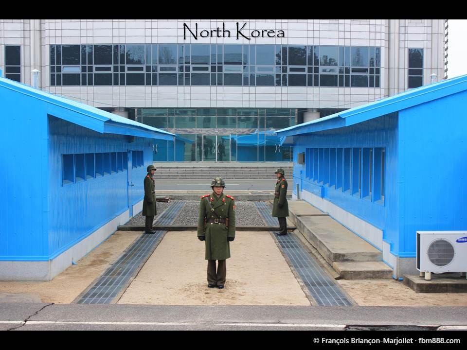 Photo from the 888-day world trip, © François Briançon-Marjollet